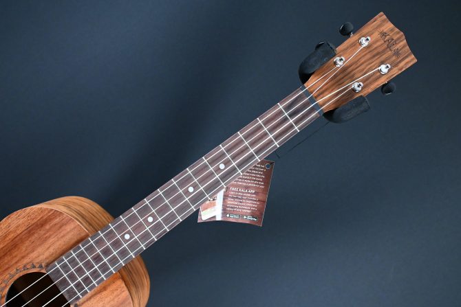 KA-TEAK-B Teak Baritone Ukulele