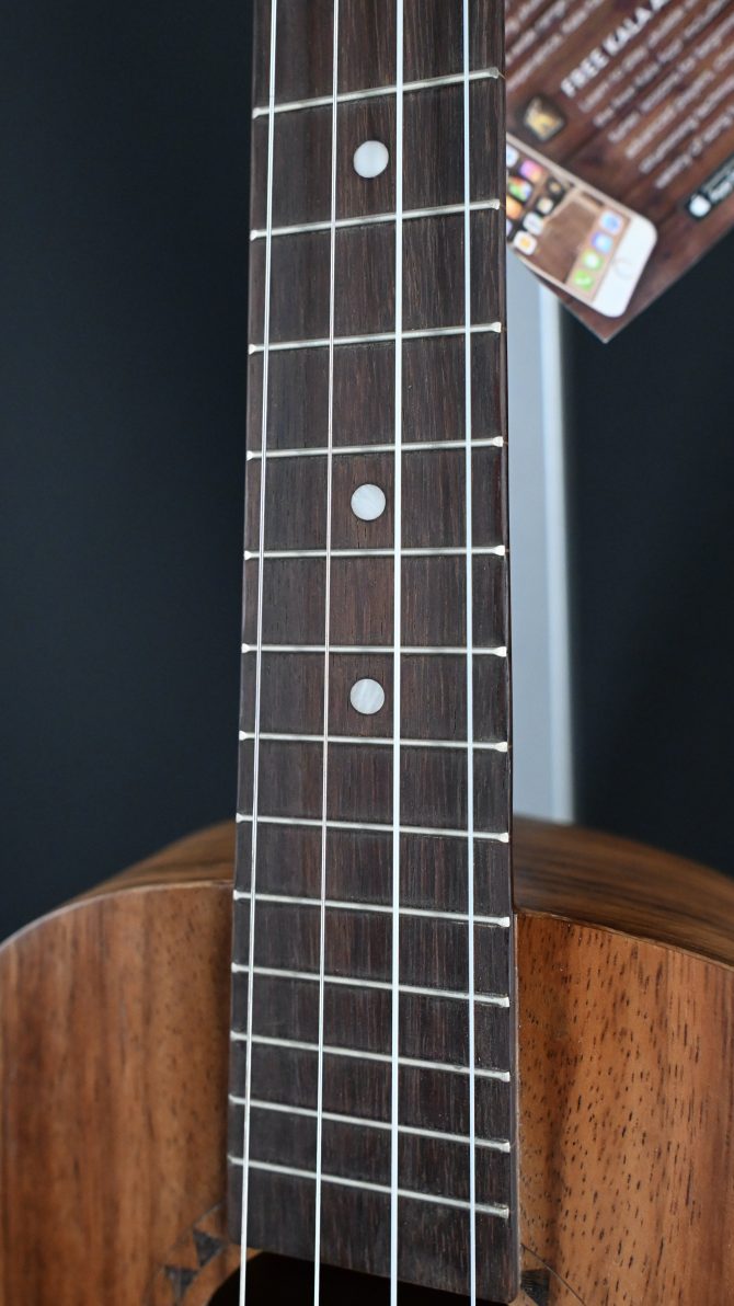 KA-TEAK-B Teak Baritone Ukulele