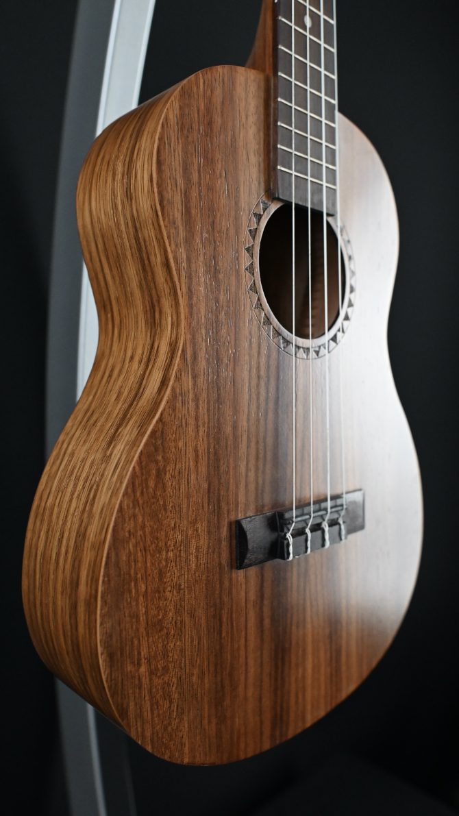 KA-TEAK-B Teak Baritone Ukulele