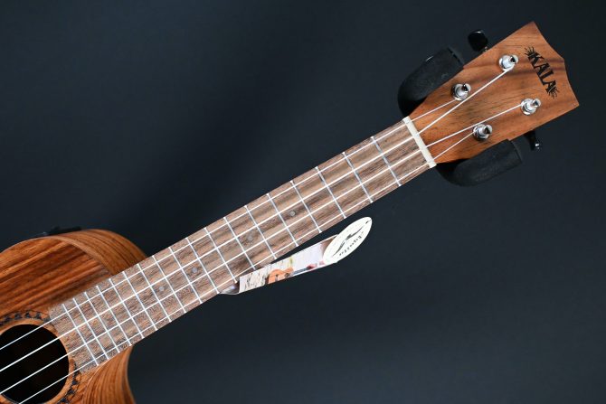 KA-TK-C-CE Teak Tri-Top Concert Ukulele