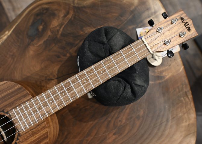 KA-TEAK-T Teak Tenor Ukulele