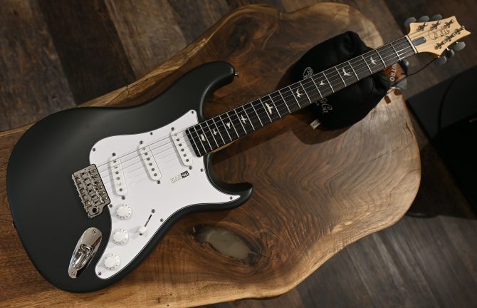 PRS Silver Sky Rosewood Faded Black Tee Satin #297