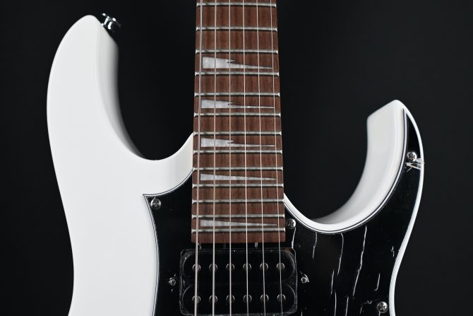 Ibanez GRGM21-WH Gio RG Mikro Series #380