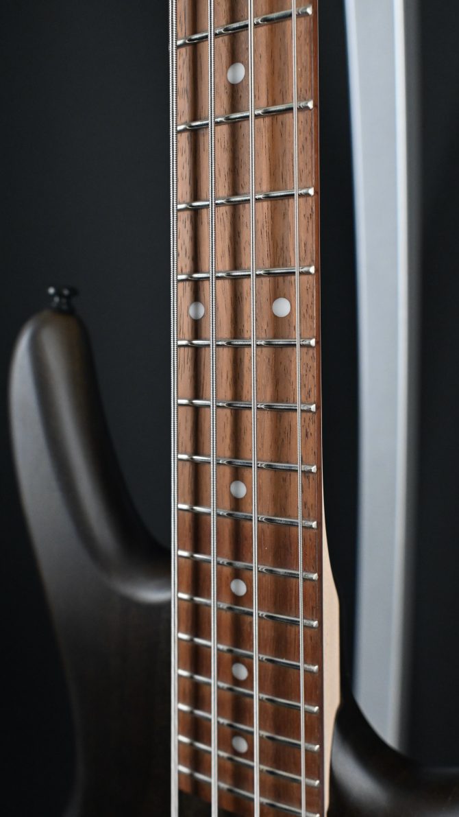 Ibanez GSRM20B-WNF miKro Walnut Flat #054
