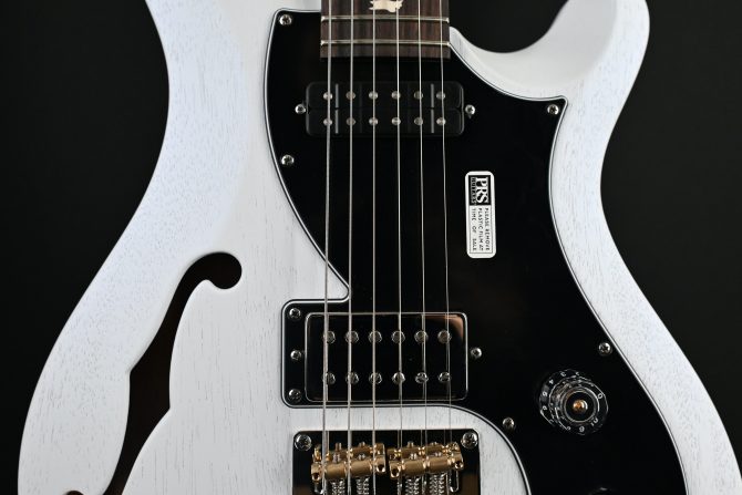 PRS S2 Vela Semi Hollow Satin Pearl White #541