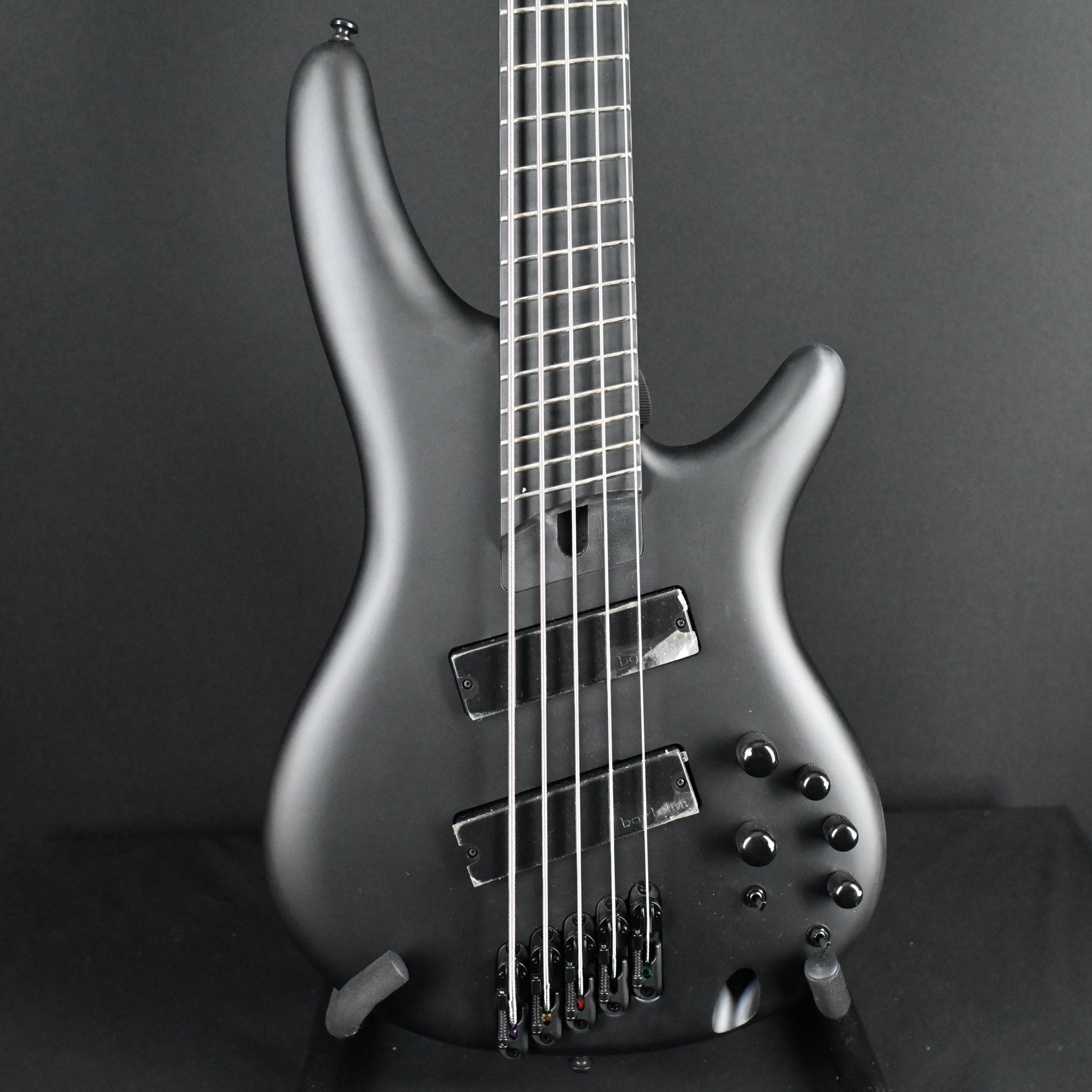 Ibanez SRMS625EX-BKF Iron Label Multi-Scale 5-string Bass Black