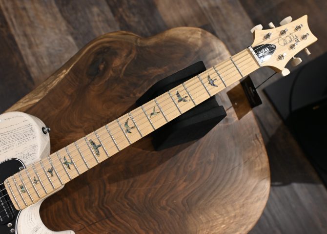 PRS SE NF 53 White Doghair #961