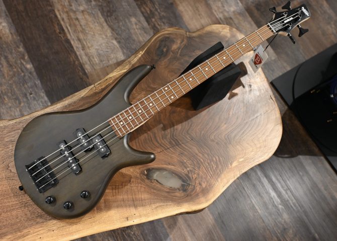 Ibanez GSRM20B-WNF miKro Walnut Flat #054