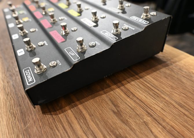 Fractal Audio Axe-FX II XL+ w/ MFC-101 Footswitch and more
