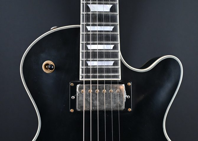 Eastman SB57/N-BK Black Vintage Nitro 2023