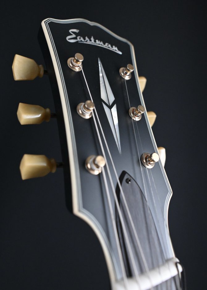 Eastman SB57/N-BK Black Vintage Nitro 2023