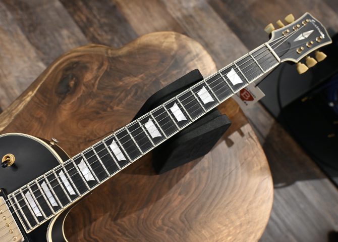 Eastman SB57/N-BK Black Vintage Nitro 2023