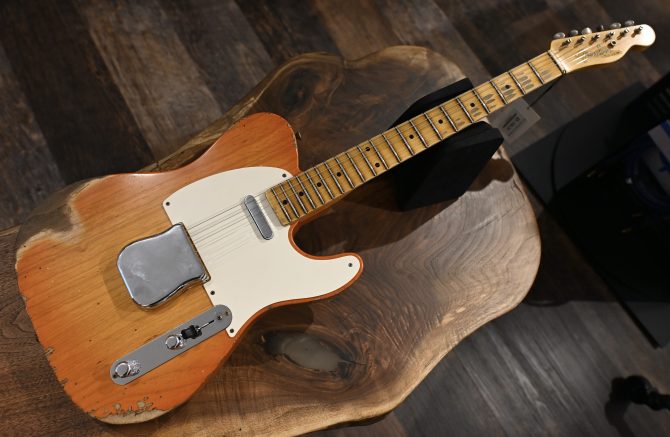 2021 Fender Wildwood 10 55' Heavy Relic Telecaster Faded Cherry Sunburst