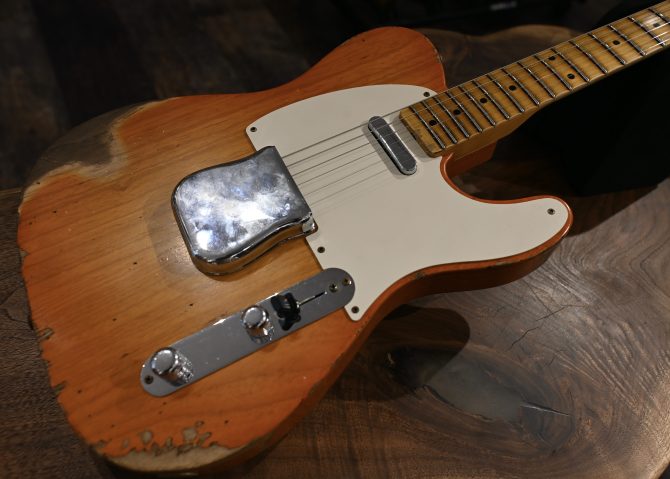 2021 Fender Wildwood 10 55' Heavy Relic Telecaster Faded Cherry Sunburst