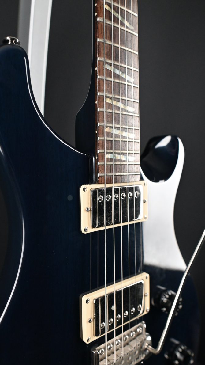 PRS SE Santana Royal Blue w/ Tremolo 2001