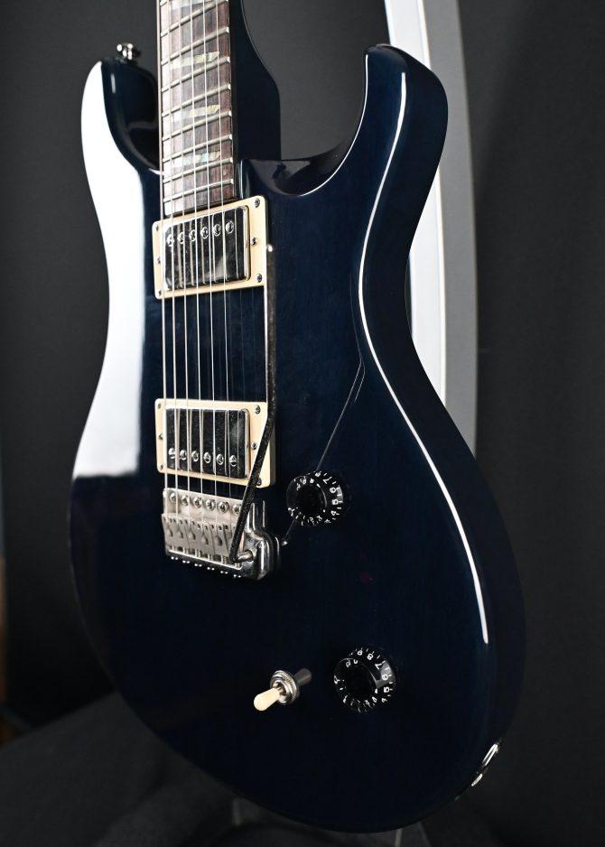 PRS SE Santana Royal Blue w/ Tremolo 2001