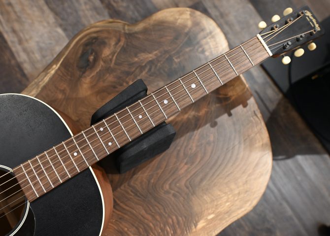 Martin DSS-17 Whiskey Sunset Dreadnought w/ Pickup