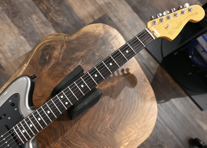 Fender American Professional Jazz Master Mercury 2022