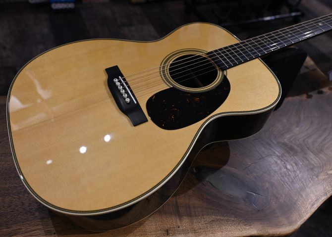 Martin 000-EC 30th Anniversary Acoustic Guitar #267
