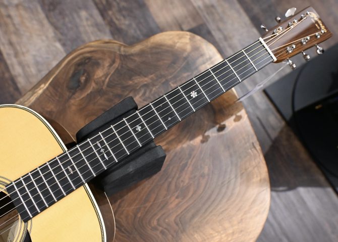 Martin 000-EC 30th Anniversary Acoustic Guitar #267