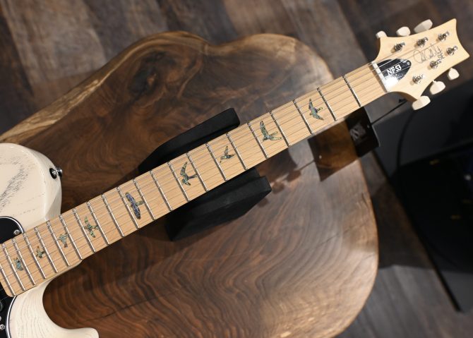 PRS SE NF 53 White Doghair #772
