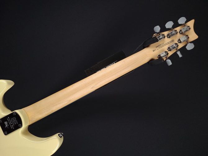 PRS SE Silver Sky Maple Moon White #900