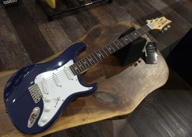 PRS SE Silver Sky Rosewood Trad Blue #675