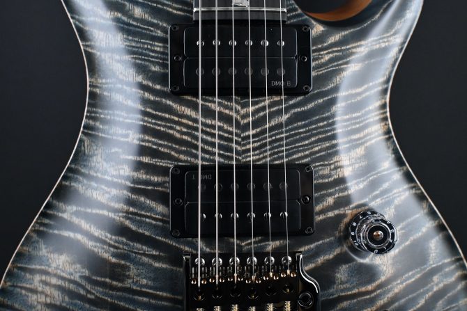 PRS 40th Anniversary Custom 24 Satin Limited Edition Faded Whale Blue #249