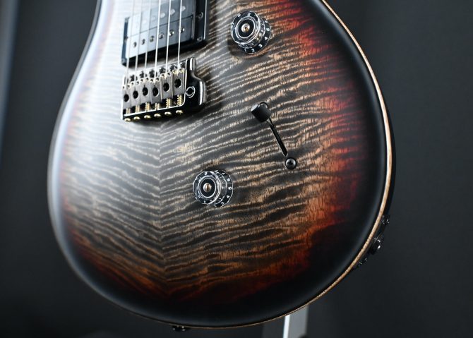 PRS 40th Anniversary Custom 24 Satin Limited Edition Tri-Color Burst #368