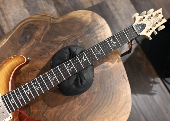 PRS CE 22 Limited Edition McCarty Sunburst #900