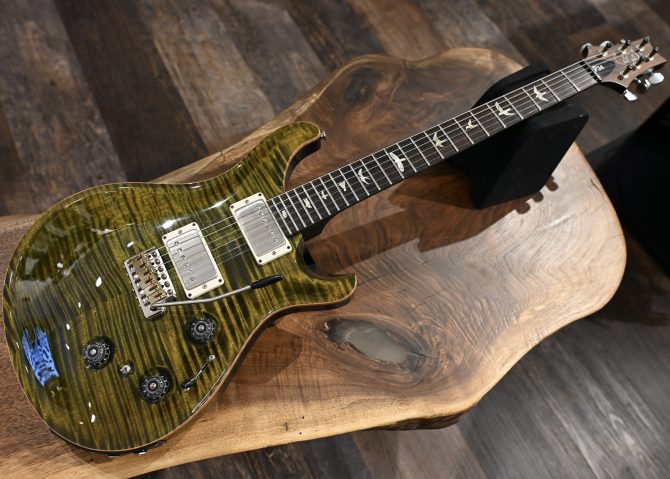 PRS P24 Tremolo Jade Electric Guitar 2015