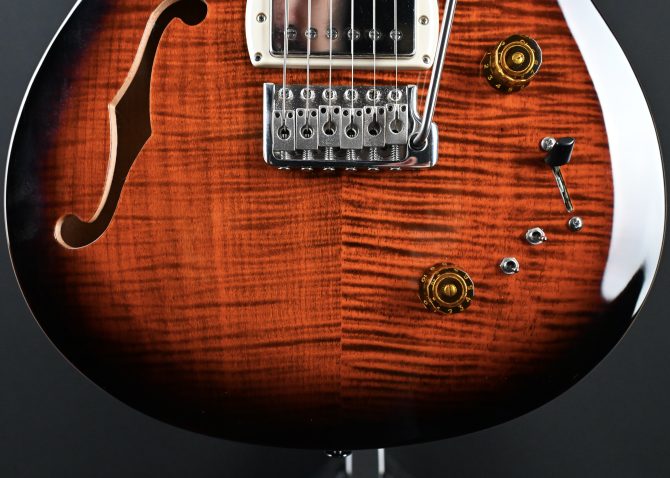 PRS SE Special Semi-Hollow Orange Tiger Smokeburst 2025