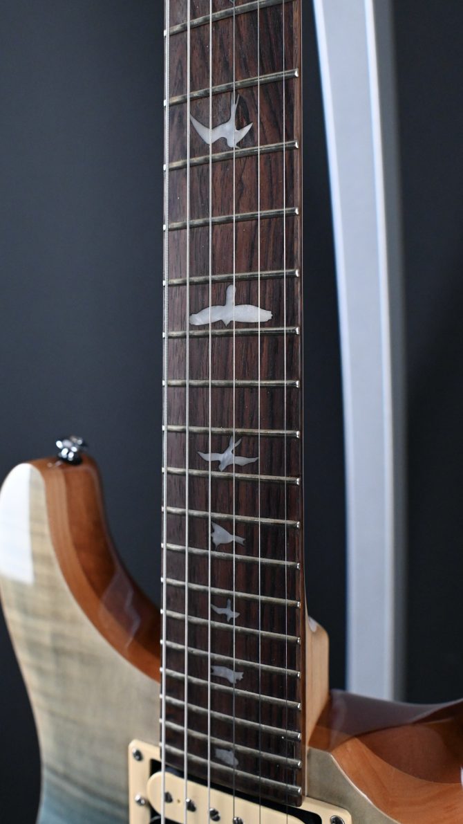 PRS SE Custom 24 Blue Fade Limited Edition 2020
