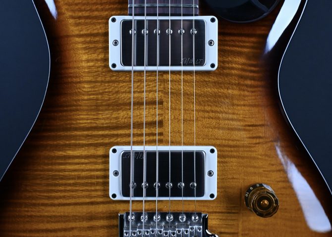 PRS Limited Edition CE 22 Black Amber #948