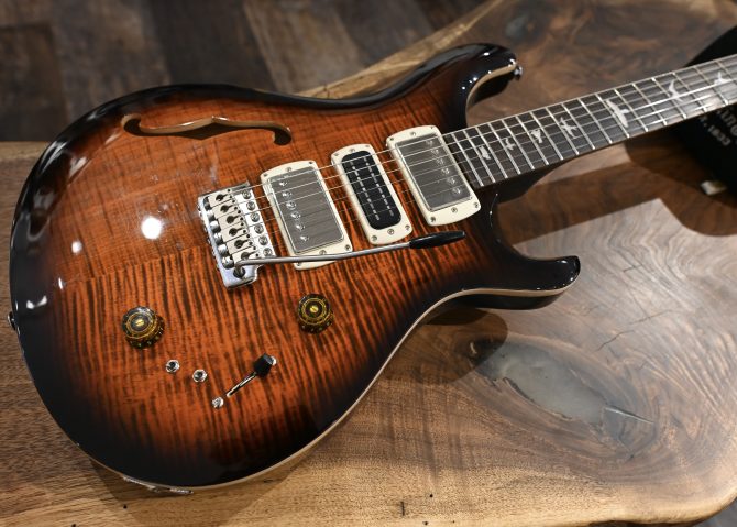 PRS SE Special Semi-Hollow Orange Tiger Smokeburst 2025