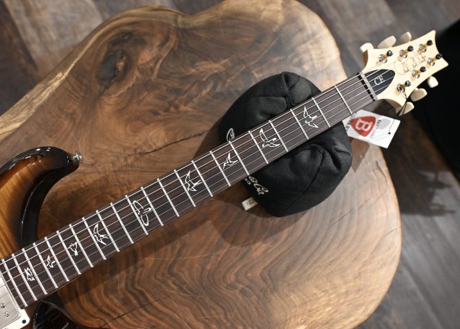 PRS Limited Edition CE 22 Black Amber #948