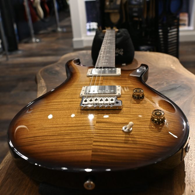 PRS Limited Edition CE 22 Black Amber #948