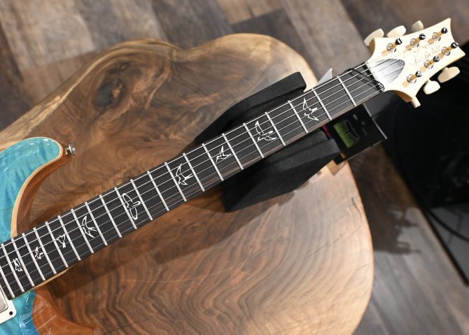 PRS Limited Edition CE 22 Carroll Blue #360
