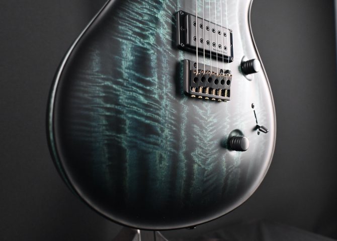 PRS Mark Holcomb Signature Cobalt Smokeburst #014