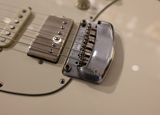 Ernie Ball Music Man Cutlass HSS Ivory White 2017 w/ Rewind Electric Creme Brulee'