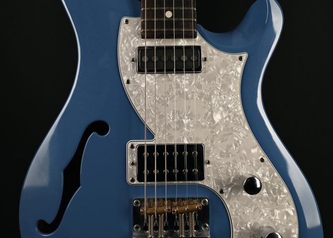 PRS S2 Vela Semi-Hollow Mahi Blue 2024