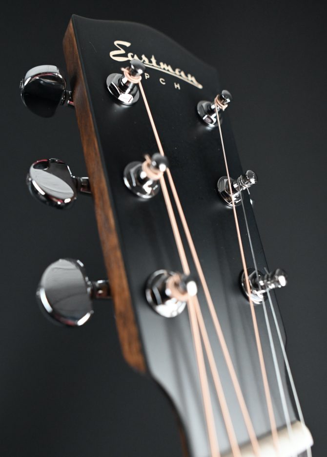 Eastman PCH2-GACE Natural Grand Auditorium #088