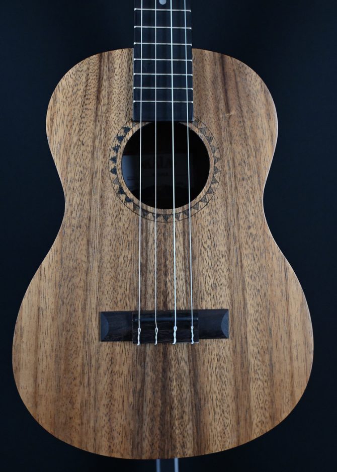 Kala KA-TEAK-B Teak Baritone Ukulele #404
