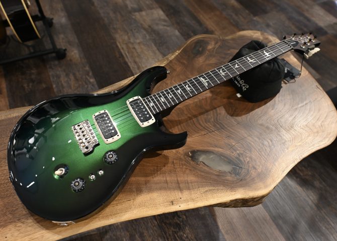 PRS Custom 24-08 Sprayers Choice Iridescent Metallic Black #561