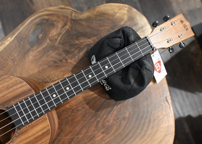 Kala KA-TEAK-B Teak Baritone Ukulele #501