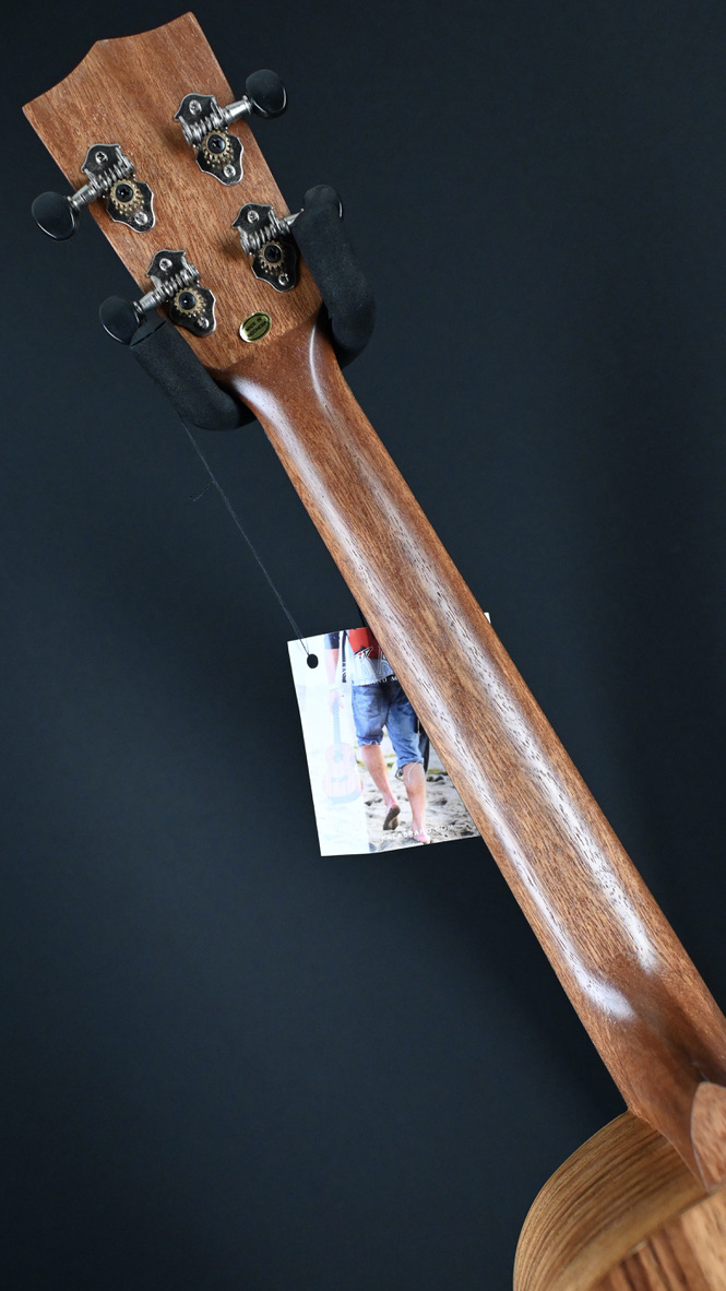Kala KA-TEAK-B Teak Baritone Ukulele #404