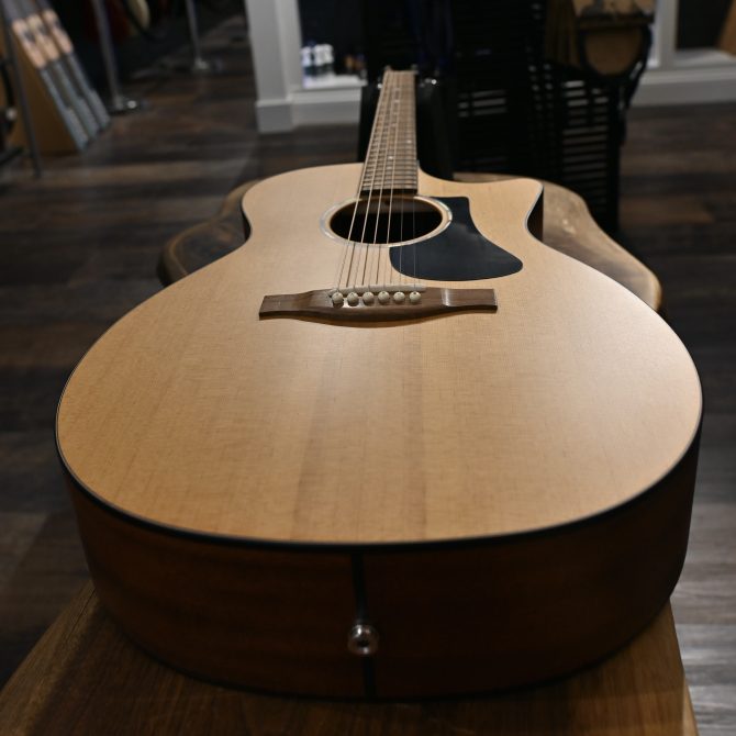 Eastman PCH1-GACE Natural Grand Auditorium #269