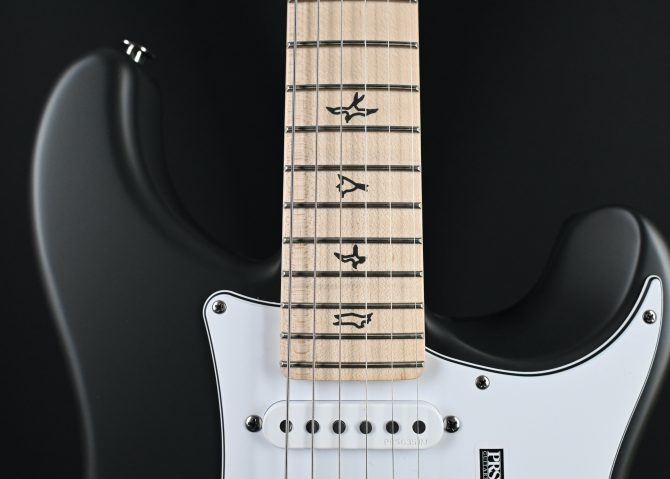 PRS Silver Sky Maple Faded Black Tee Satin #898