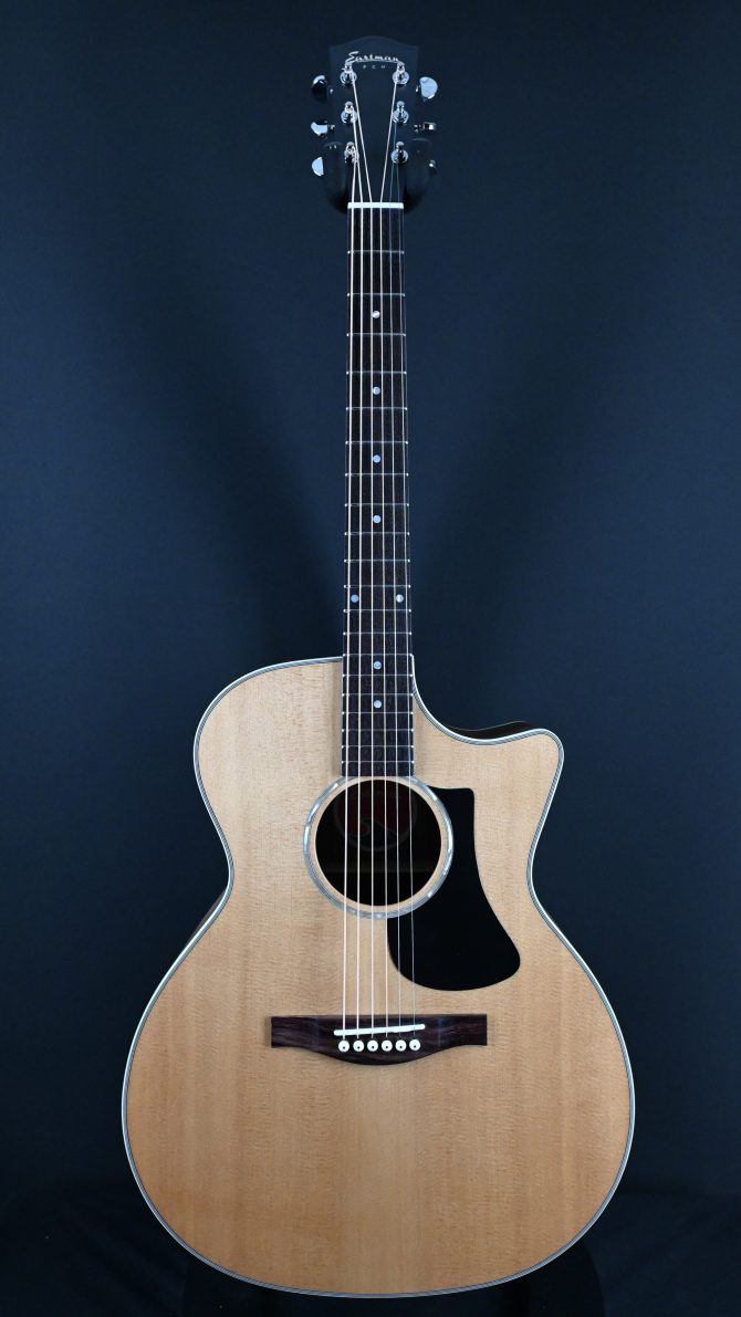 Eastman PCH2-GACE Natural Grand Auditorium #088