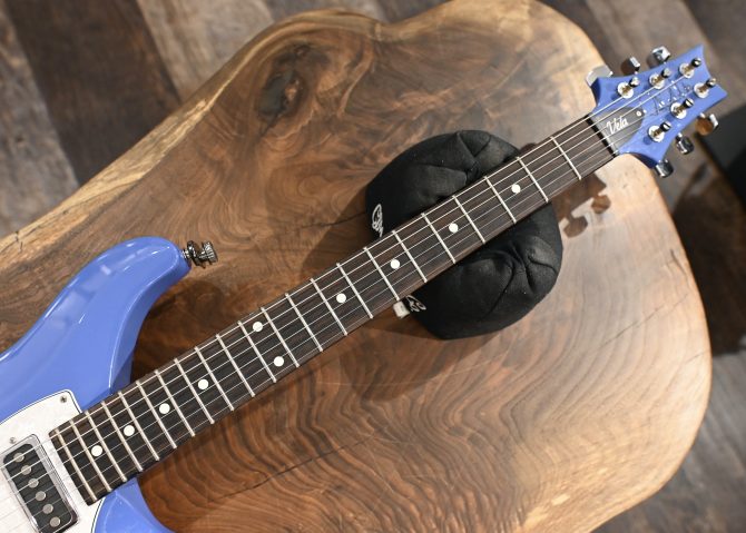 PRS S2 Vela Semi-Hollow Mahi Blue 2024
